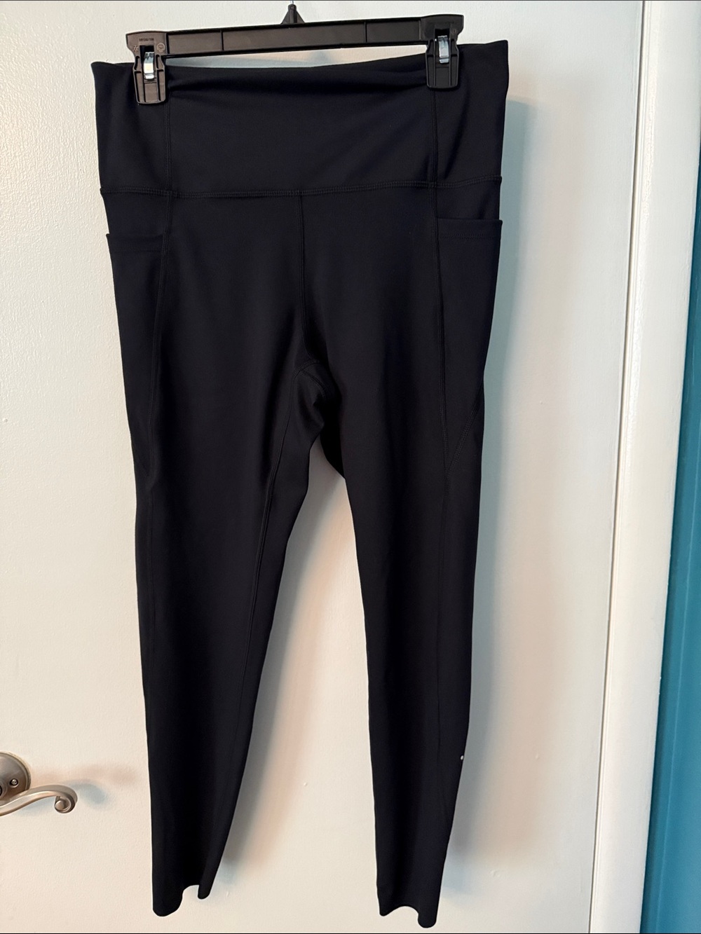NWOT Danskin Black High-Waist Leggings with Side Pockets